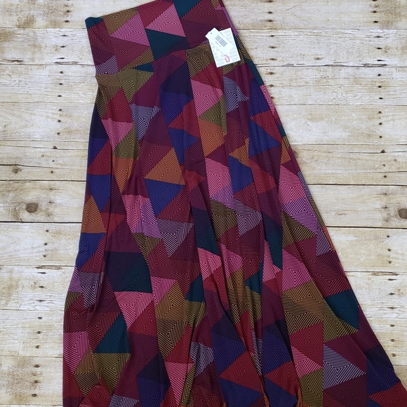 LulaRoe Maxi Skirt - Picture 1 of 3